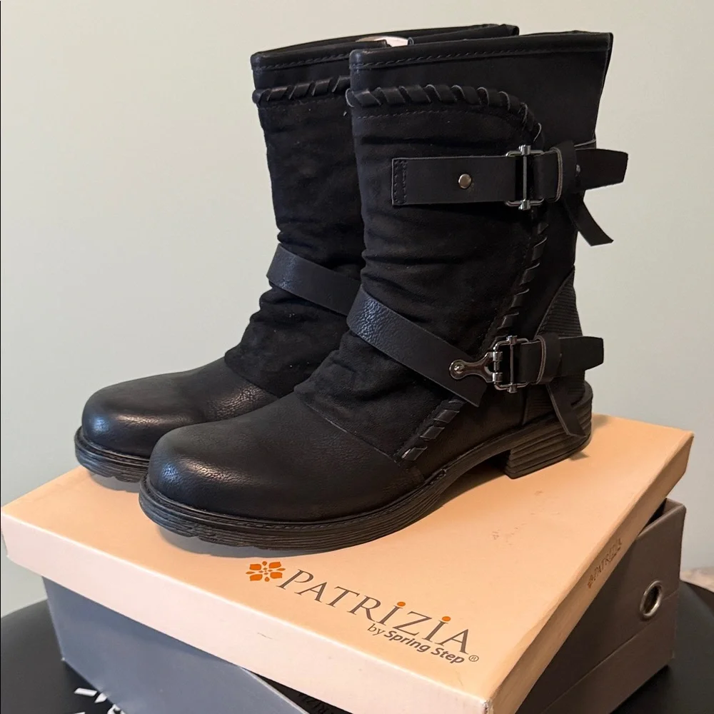Spring Step Black Combat Boots - Picture 1 of 8